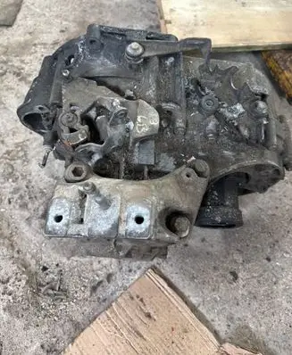 Ford Galaxy Manual 6 speed gearbox 02N301103