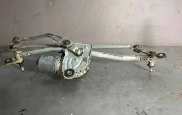 Audi A6 S6 C6 4F Front wiper linkage and motor 4F1955023J 3397020928 1201073