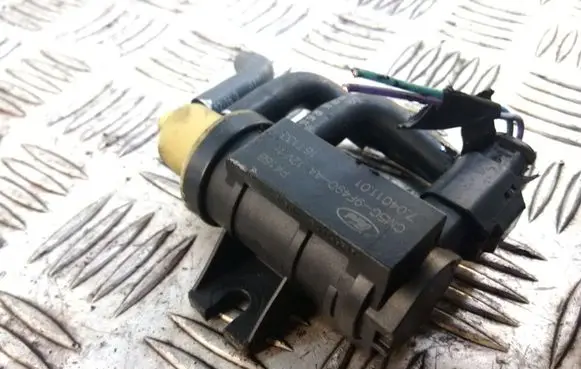 Ford Fiesta Turbo solenoid valve CM5G9F490AA