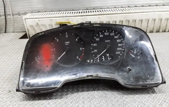 Opel Zafira A Speedometer (instrument cluster) 09228758