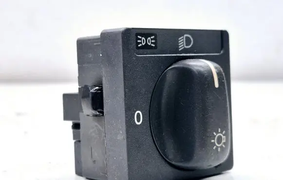 Volvo S70 V70 V70 XC Light module LCM