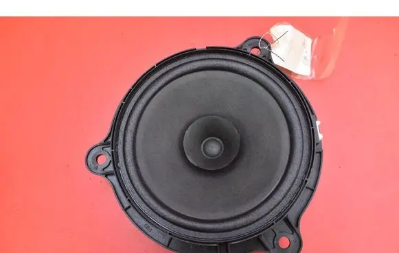 Renault Captur Subwoofer speaker 