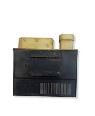 Citroen C5 Glow plug pre-heat relay 018010951 9652021180