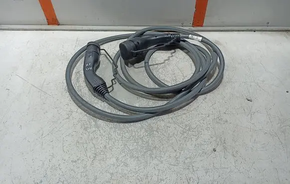 BMW X1 U11 Electric car charging cable 7827900