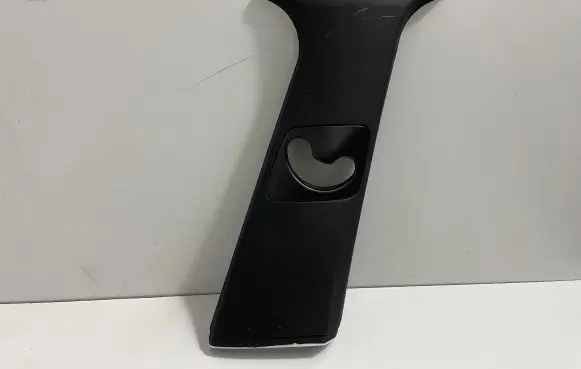 BMW X5 E70 (B) pillar trim (top) 7129752
