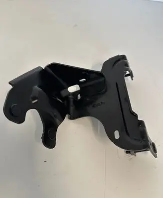 Peugeot 308 Other engine bay part 9833702480 0223