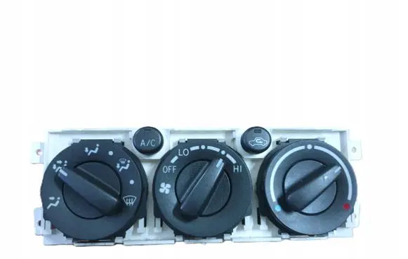 Toyota Corolla Verso AR10 Climate control unit 55900