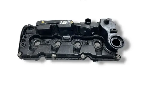 Seat Leon (5F) Rocker cam cover 04L103475A