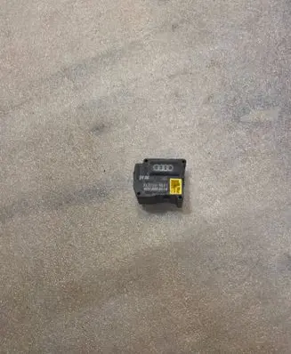 Audi A8 S8 D2 4D Air flap motor/actuator 0637005001 4D0820511A