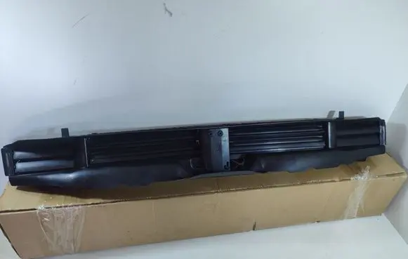 BMW X5M G05 F95 Intercooler air guide/duct channel 51749465533 9465533