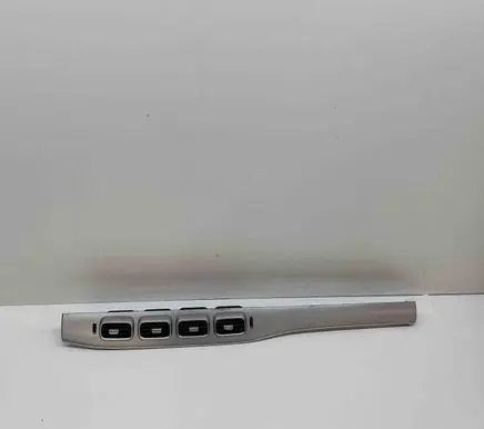 Mercedes-Benz GLE W167 Dashboard glove box trim A1678307801