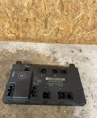 Mercedes-Benz CLK A209 C209 Door control unit/module 2098202026 353386