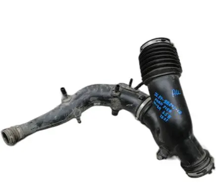 Ford F150 Intercooler hose/pipe 