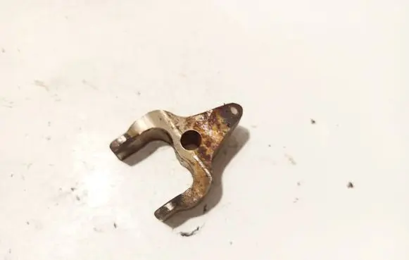 BMW X1 E84 Fuel Injector clamp holder 