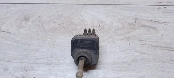BMW 3 E36 Headlight level adjustment motor 0307852309