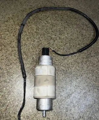 BMW X5 E53 Fuel injection high pressure pump 6767383 7500C