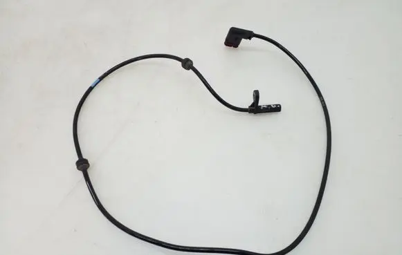Mercedes-Benz GLK (X204) ABS rear brake sensor A2045401317