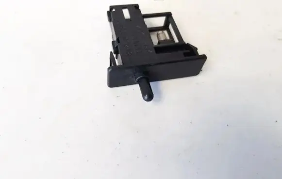 Toyota Avensis T250 Sensor 16676447 81260-33030