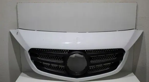 Mercedes-Benz Citan W415 Front bumper upper radiator grill