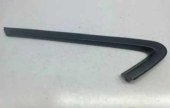 Honda FR-V Front triangle window/glass 73335SJD