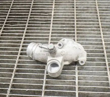 BMW 5 E60 E61 Other engine bay part 7833988