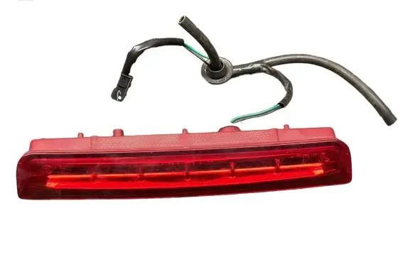 Chevrolet Trax Third/center stoplight 8P4827574B