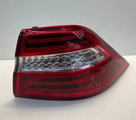 Rear/tail lights