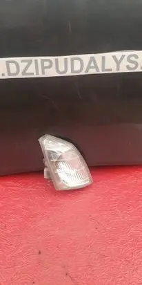 Nissan X-Trail T30 Front indicator light WY21W