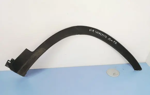 KIA Sorento Front arch trim 877142P010
