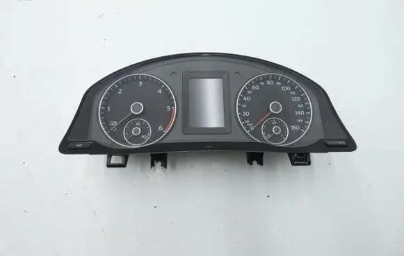 Volkswagen Eos Speedometer (instrument cluster) 1Q0920964F