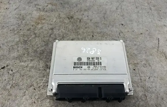 Volkswagen PASSAT B5 Engine control unit/module ECU 8D0907558S