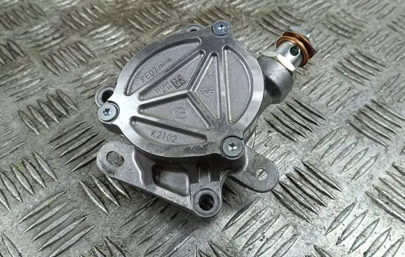 Mazda CX-9 Vacuum pump 211209