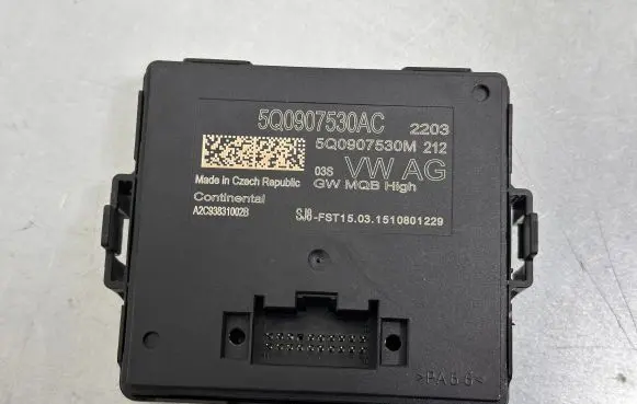Seat Leon (5F) Gateway control module 5Q0907530AC 5Q0907530M