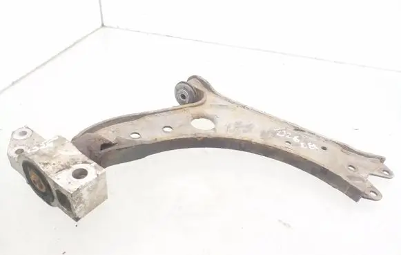 Volkswagen Golf V Front lower control arm/wishbone 1K0407190E