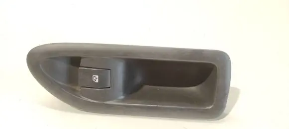 Renault Laguna II Electric window control switch 8200317494