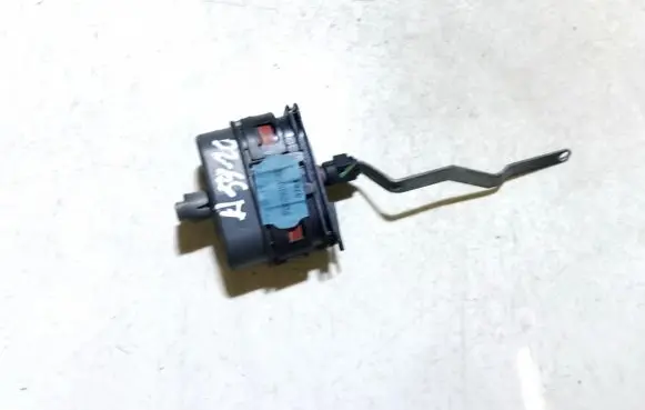Mercedes-Benz C W202 Central locking vacuum pump 