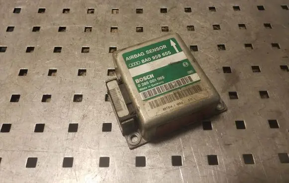 Audi A6 S6 C4 4A Airbag control unit/module 8A0959655 0285001085