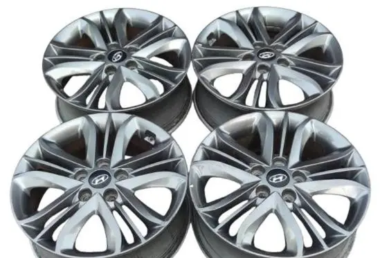 Hyundai ix35 R17 alloy rim 