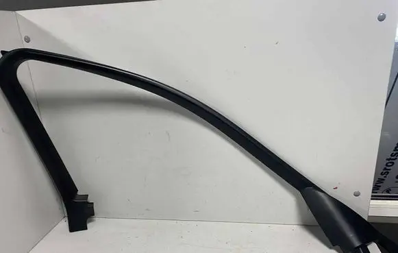 BMW 3 F30 F35 F31 Front door window/glass frame 7259381 14121810 08243000