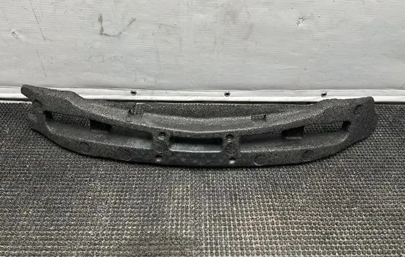 Chevrolet Cruze Front bumper foam support bar 95213171