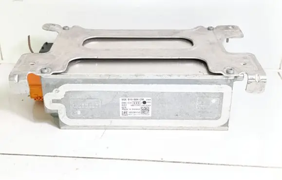 Audi e-tron Voltage converter inverter 5QE915684 5QE915684CM