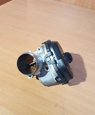 Citroen C4 Cactus Throttle valve 9807238580