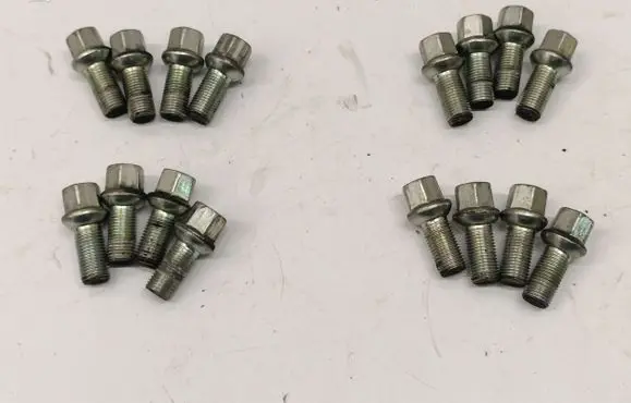 Audi A3 8Y Nuts/bolts 