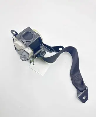 Mercedes-Benz CLK A209 C209 Rear seatbelt 2038601885