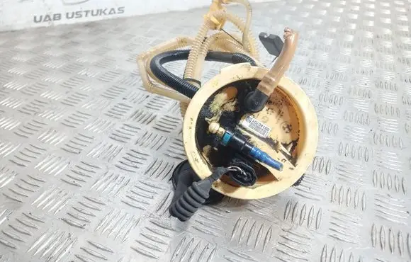 BMW 1 E81 E87 Fuel level sensor 09140701