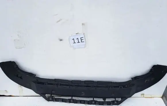 Audi Q8 Front bumper skid plate/under tray 4M8807611C