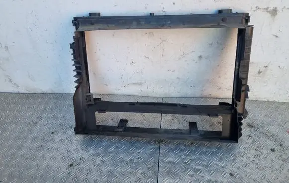 BMW 5 E60 E61 Radiator support slam panel 7805598 7787830