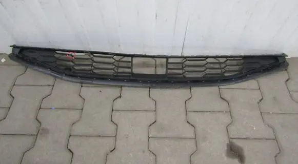 Front grill