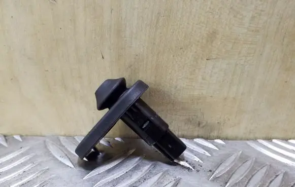 Toyota Avensis T270 Front door sensor 