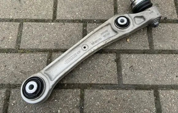 Audi Q5 SQ5 Front lower control arm/wishbone 80A407155